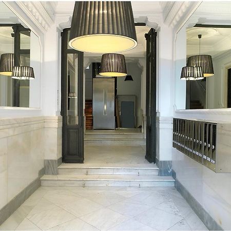 Modern Flats In Justicia By Allo Housing Madrid Room photo