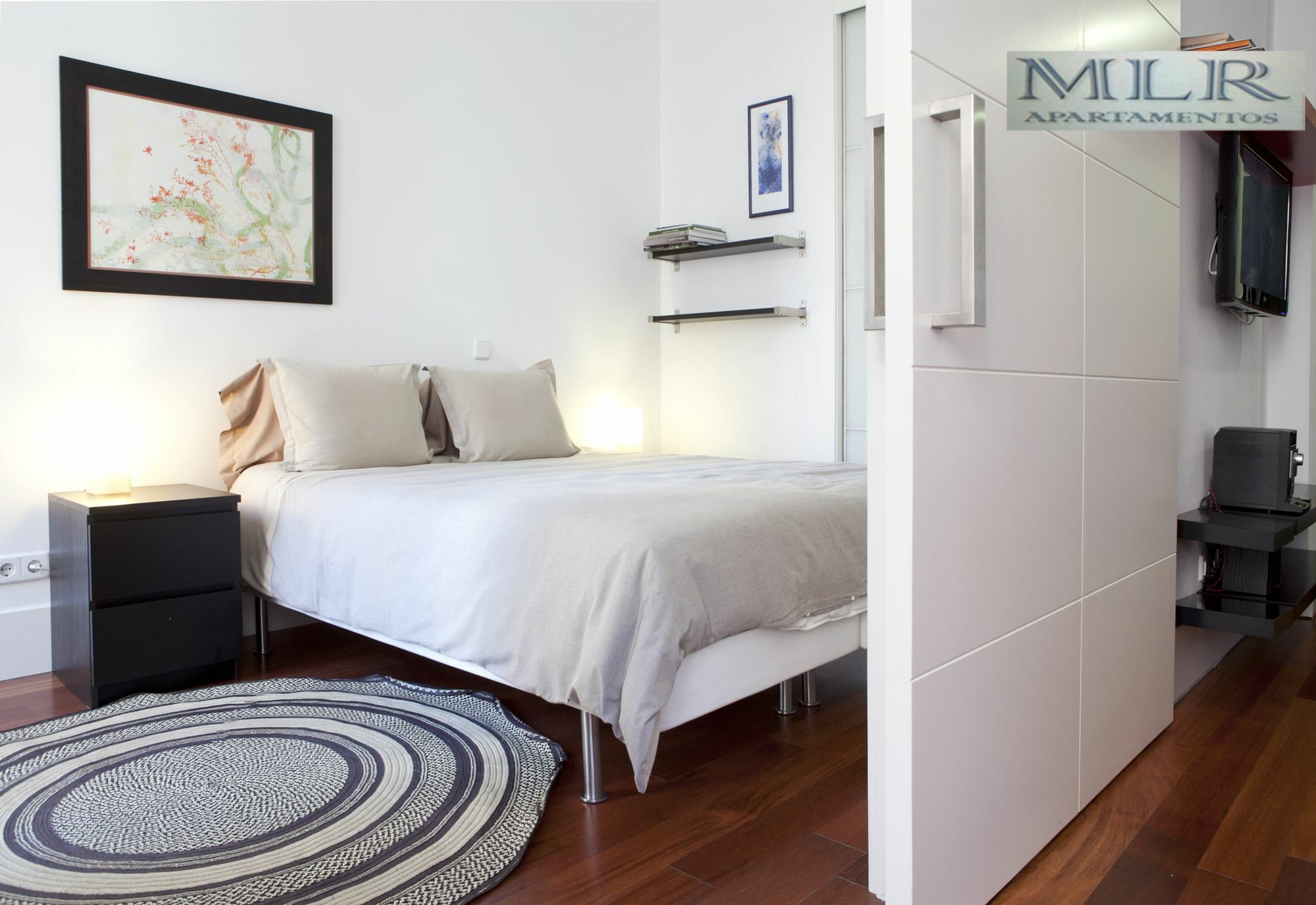 Modern Flats In Justicia By Allo Housing Madrid Exterior photo